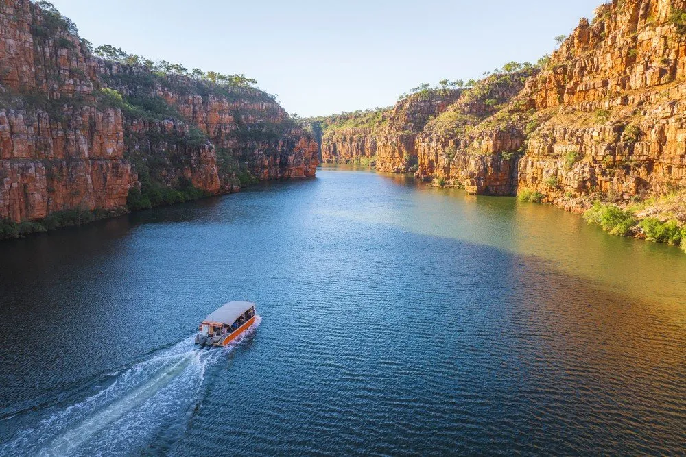 A Berkeley River cruise through Kimberley sandstone country