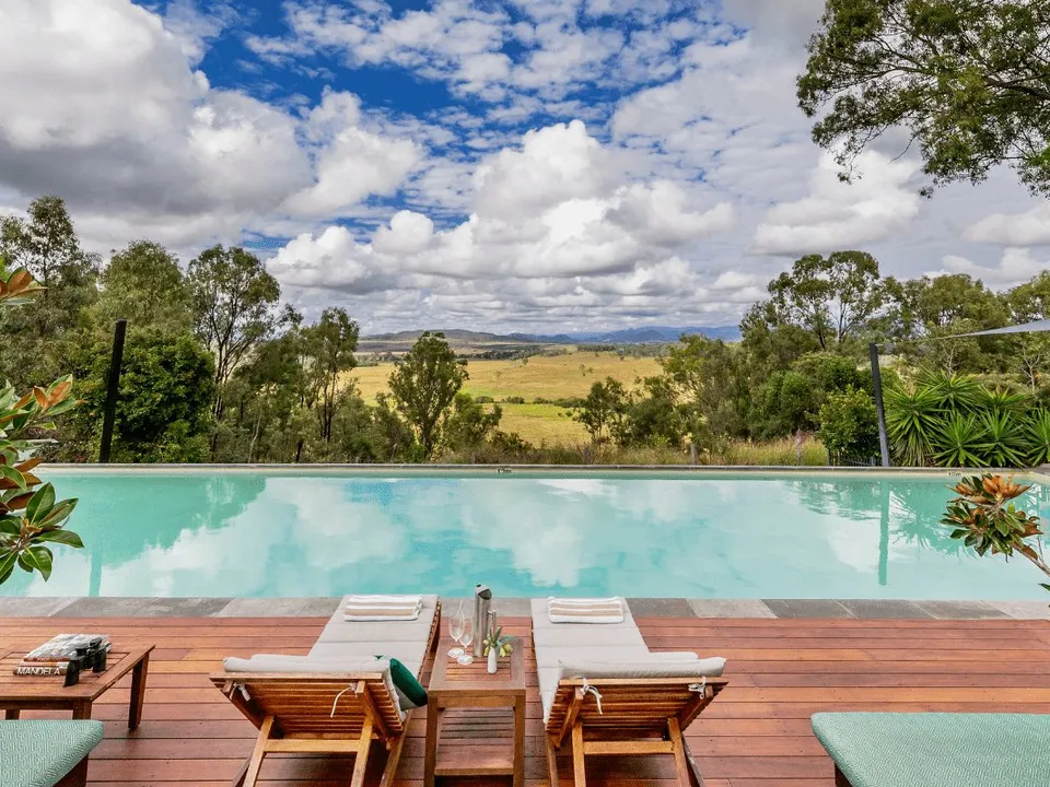 Infinity pool overlooking the valley