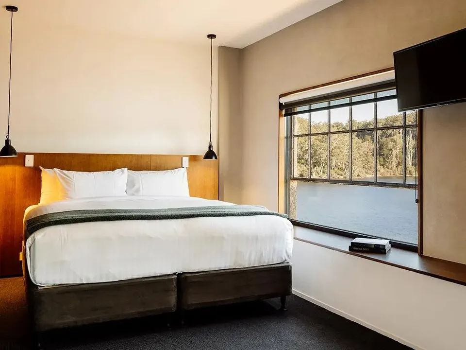 Pumphouse Top Floor Room