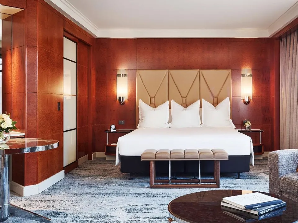 King Deluxe Room with art deco timber panelling